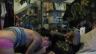 Gangster beau stripping tatted girlfriend while witnessing porn